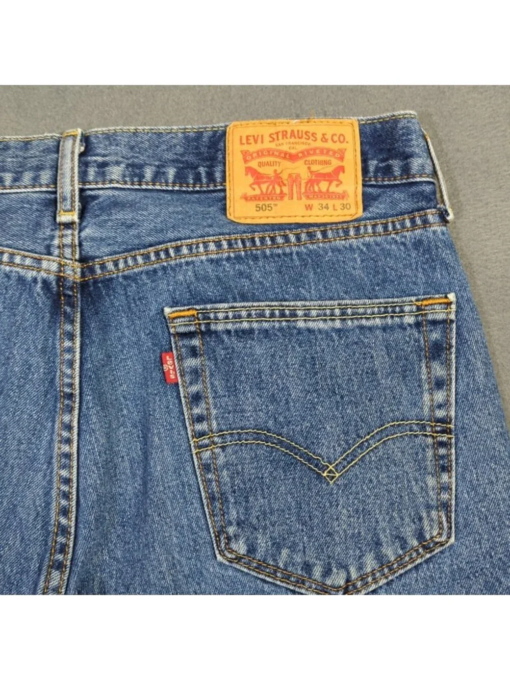 Levi's Jeans Men's 34x30 Fits 34x29 Blue 505 Regular Fit Straight Leg Denim